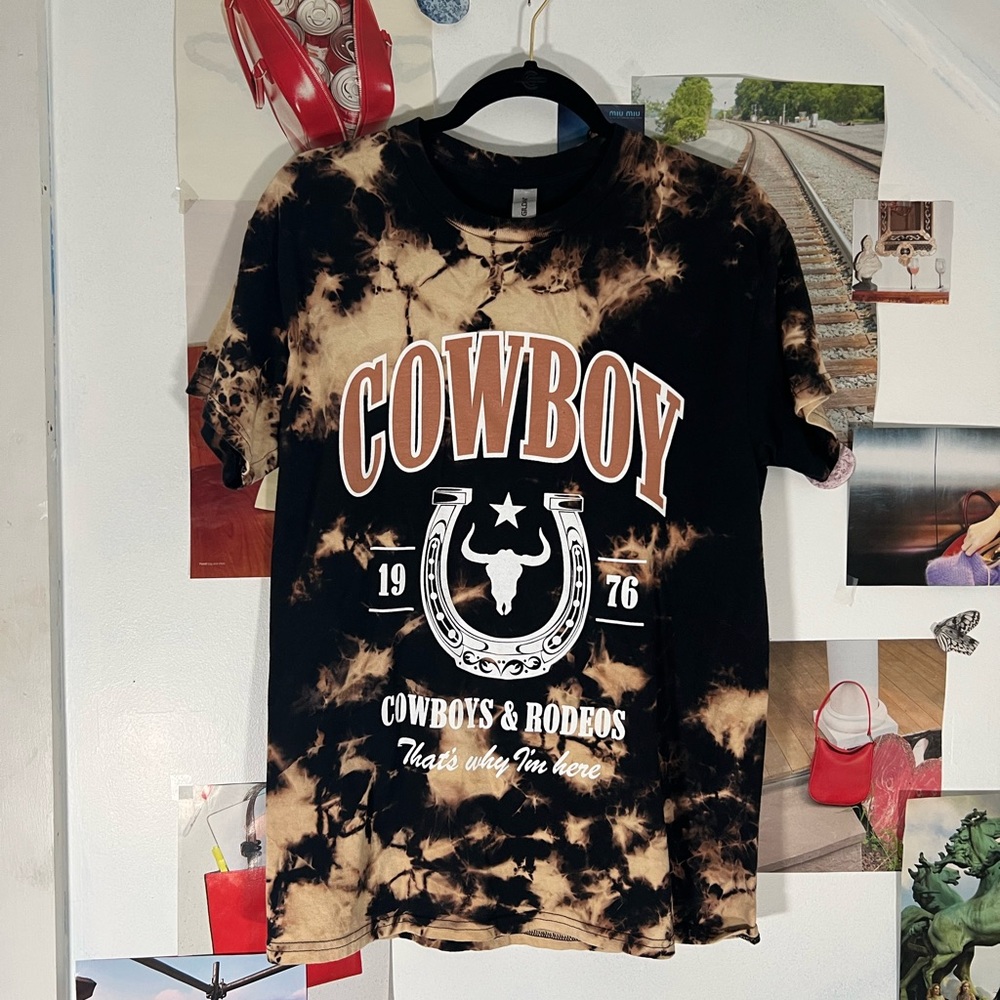 Cowboy Graphic T-Shirt in Black and Tan